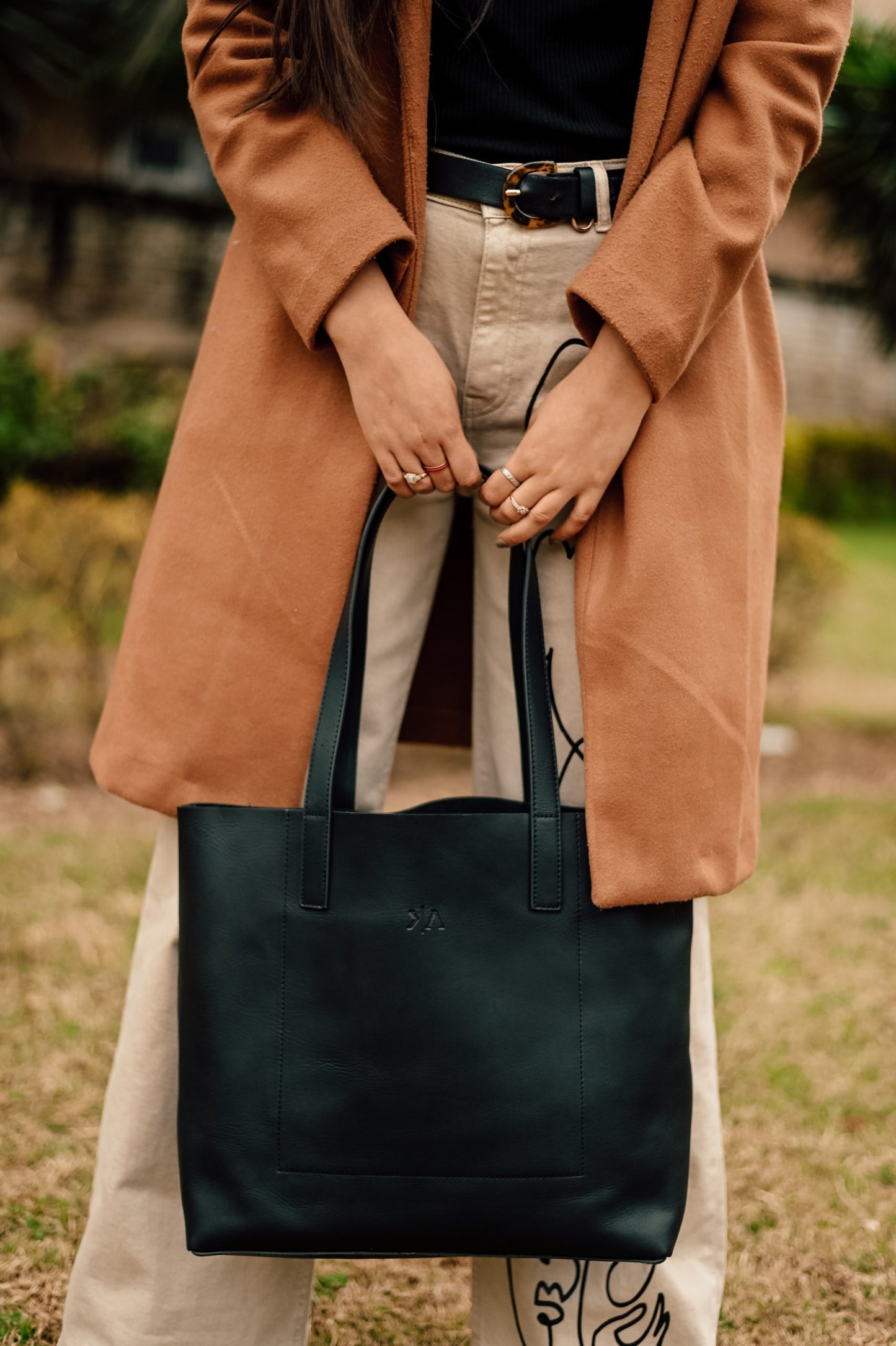 Everyday Leather Tote Black
