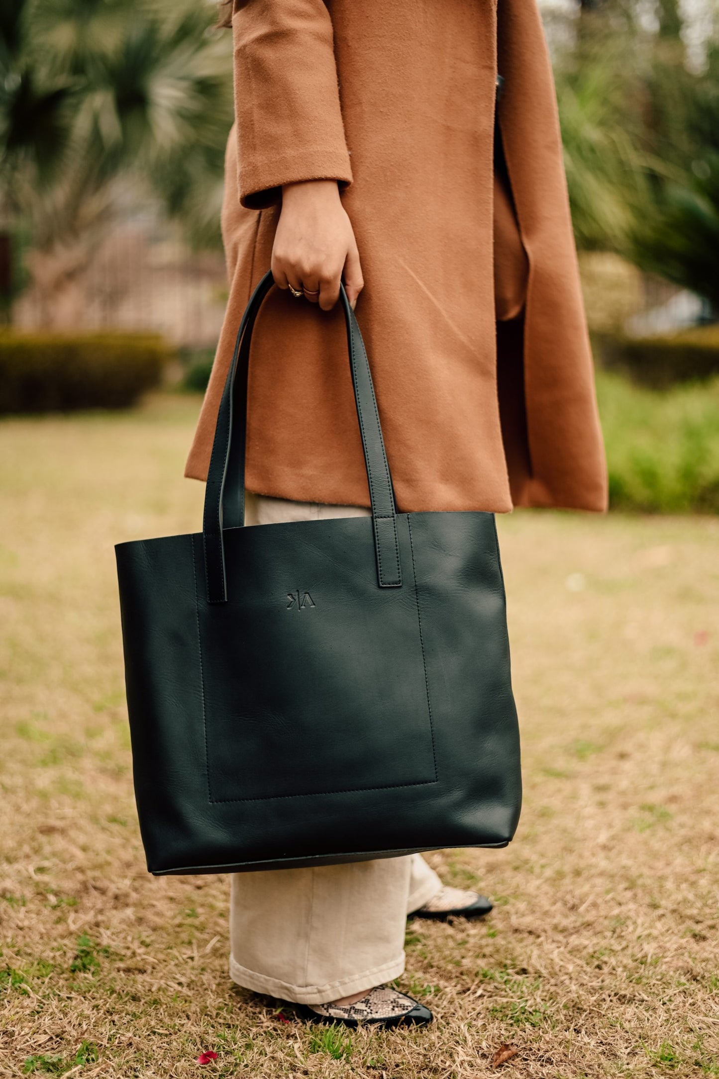 Everyday Leather Tote Black