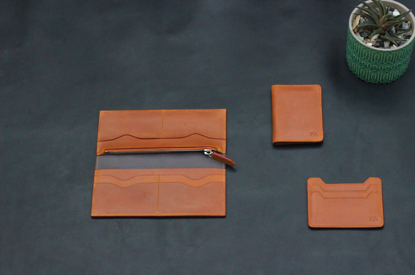 Travel Wallet, Bifold Wallet and Card Holder - Tan