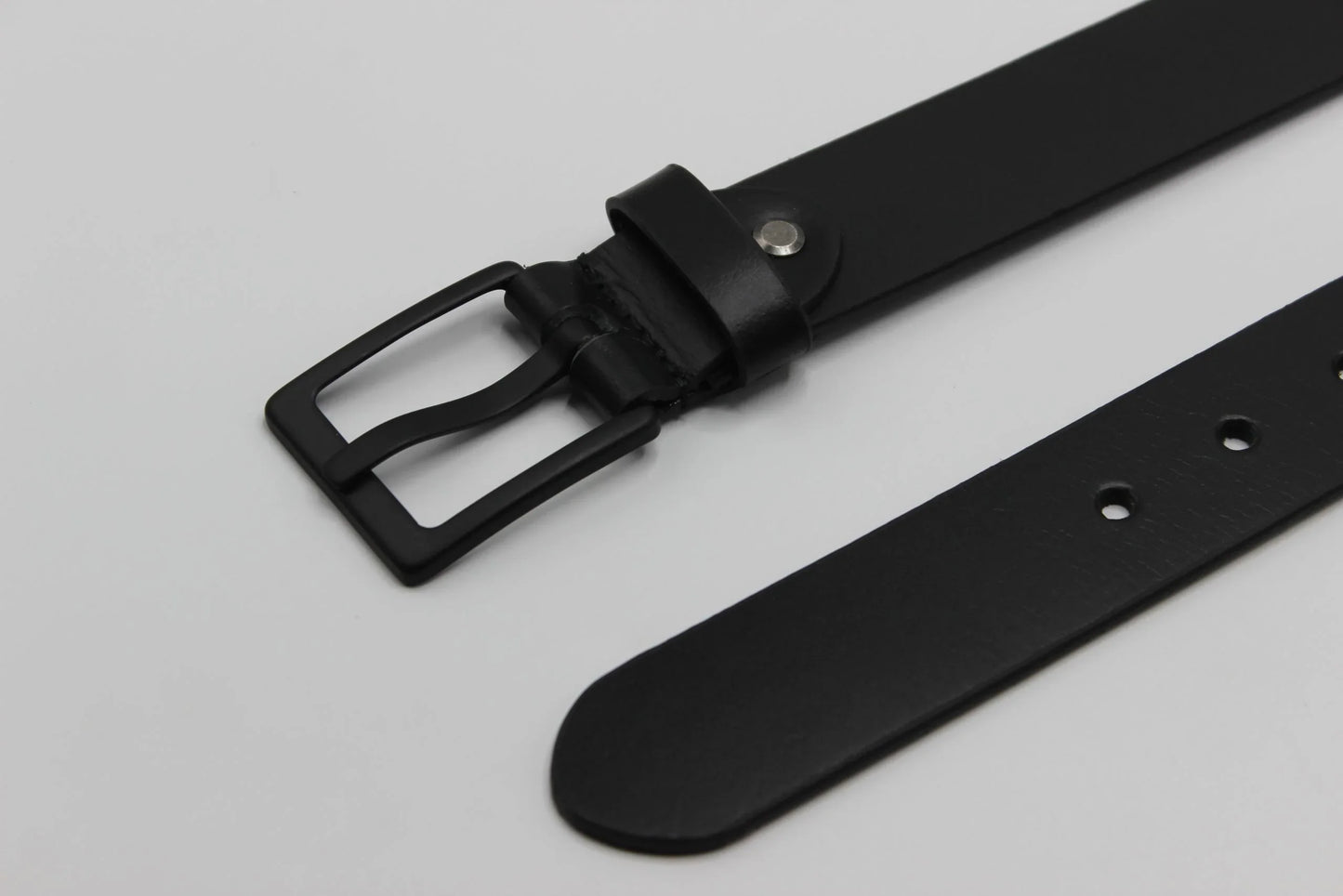 Black Leather Belt with Matt Black Buckle